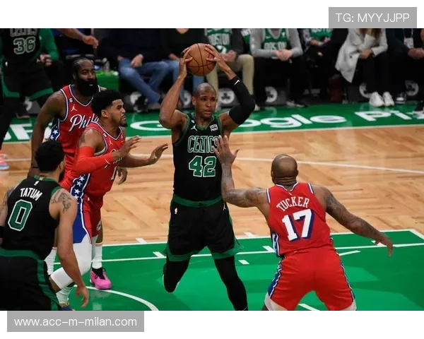 76人攻坚环节打出高质量回合