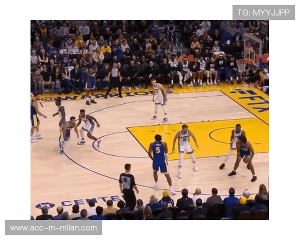 勇士库里中距离绝杀带队险胜